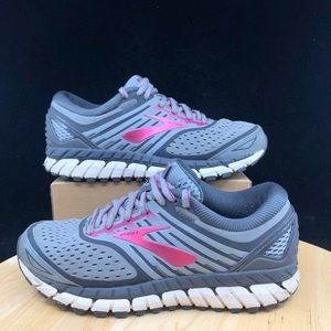 Brooks Womens Ariel 18 1202711B091 Gray Running Shoes Sneakers Size 6 B
